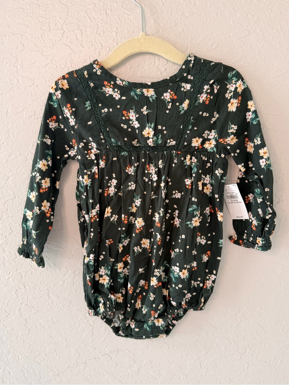 Old Navy Dark Green Floral Long-Sleeve Baby One-Piece NWT